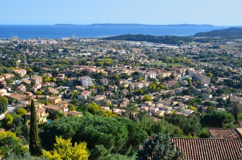 Les Quartiers Ville De Bormes Les Mimosas